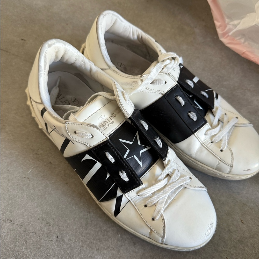 Valentino Mens White and Black Star Sneakers